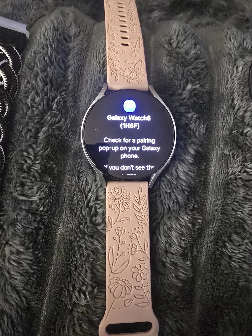 Samsung Smartwatch with Neon Green, Black, Pink and Multicolor Straps